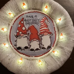 Wreath – Gnomes 2- Lights up