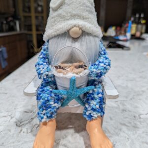 Gnome - Beach Bum 1