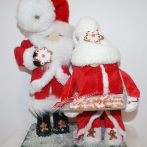 Holiday Gnomes Christmas Mr & Mrs Clause 2