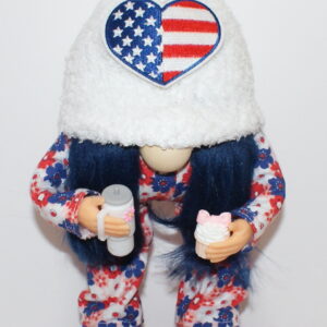 Misc Gnomes Girl with Coffee and Cup Cake 1